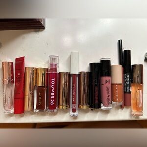 Lipstick bundle lot merit tower 28 fenty